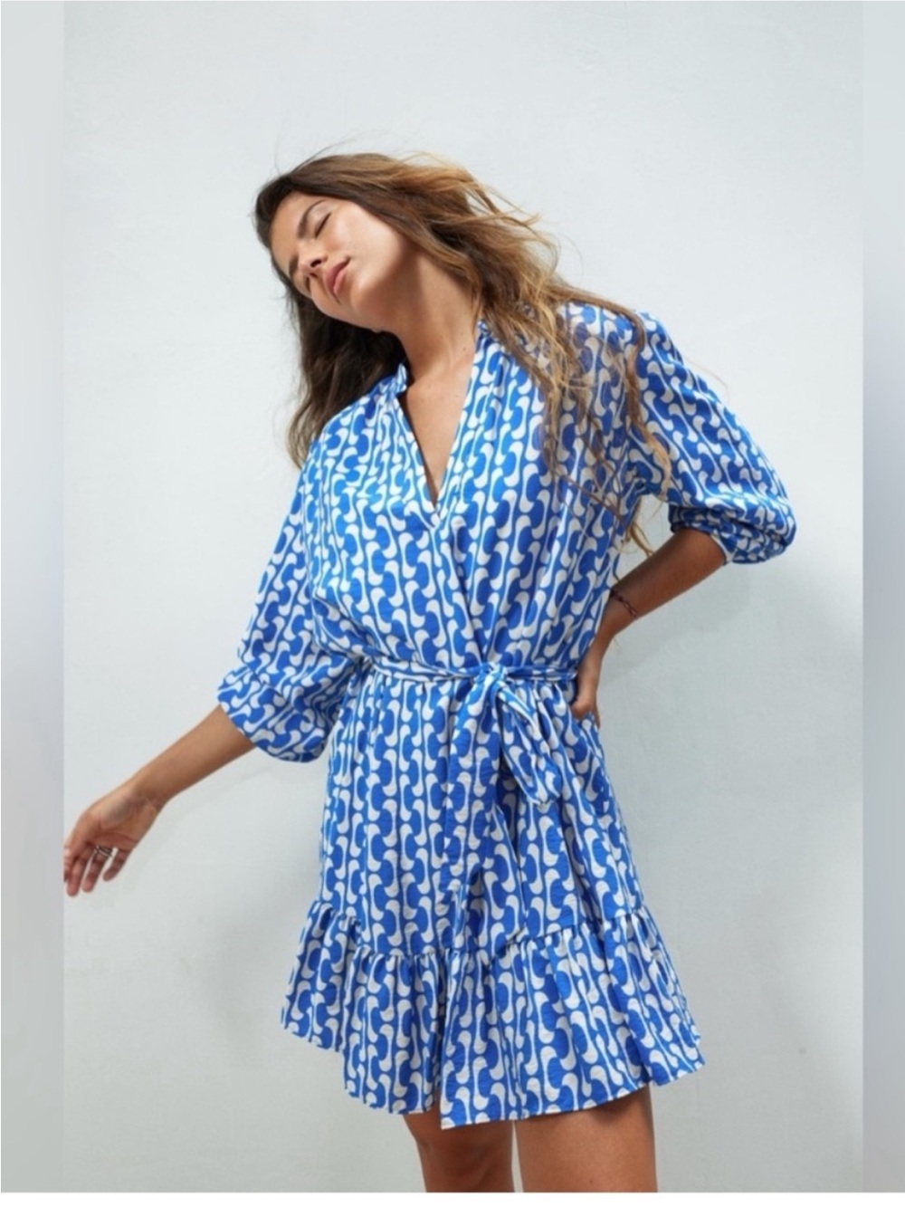 Zara graphic print mini dress with belt, size XL